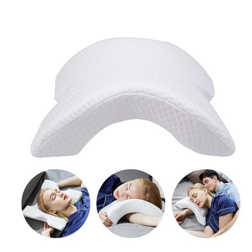 Curved Pillow for Couples